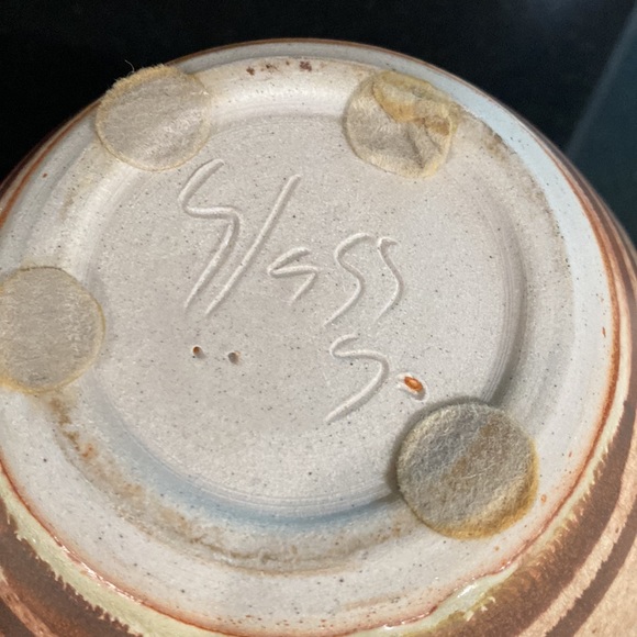 Walt glass dipped vase - Picture 3 of 7